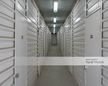 Storage Units for Rent available at 1606 Plantation Road, Dallas, TX 75235