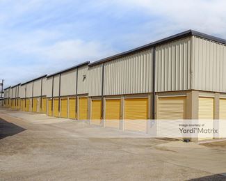 Photo 5 of Devon Self Storage - 1606 Plantation Road, Dallas, TX