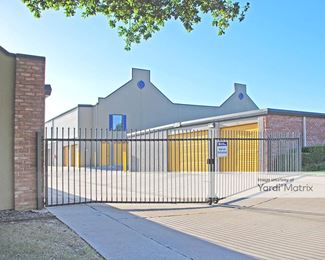Photo 4 of Extra Space Storage - 13820 Montfort Drive, Dallas, TX