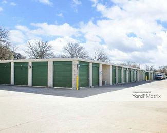 Photo 1 of Extra Space Storage - 500 Buckingham Road, Richardson, TX