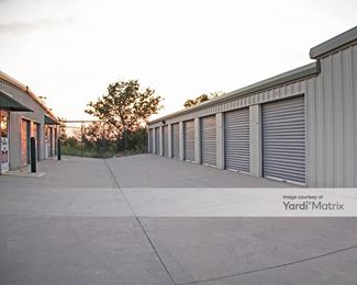 Photo 4 of Securlock Storage - 2208 Parker Road, Carrollton, TX