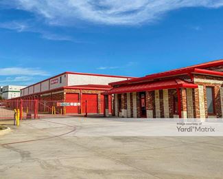 Photo 1 of Public Storage - 2640 Kelly Blvd, Carrollton, TX