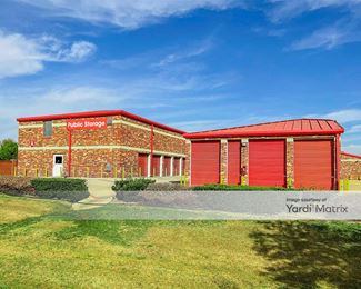Photo 4 of Public Storage - 2640 Kelly Blvd, Carrollton, TX