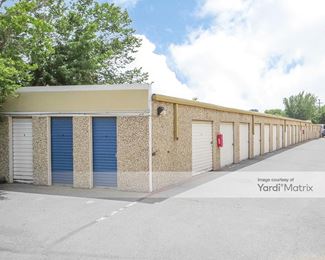 Photo 3 of Reliable Storage - 183 South Shiloh Road, Garland, TX