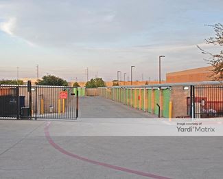 Photo 2 of Extra Space Storage - 12100 Shiloh Road, Dallas , TX