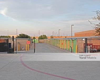 Storage Units for Rent available at 12100 Shiloh Road, Dallas, TX 75228