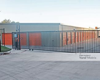 Photo 4 of Public Storage - 7895 Riverfall Drive, Dallas, TX