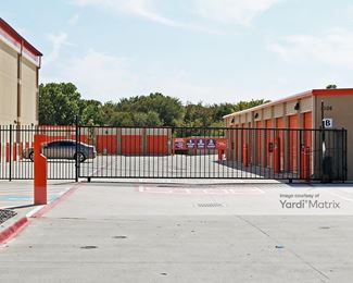 Photo 5 of Public Storage - 2104 Hedgcoxe Road, Plano, TX
