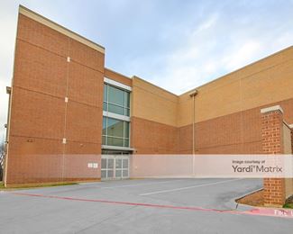 Photo 3 of Public Storage - 1379 Andrews Pkwy, Allen, TX