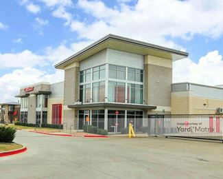 Photo 2 of CubeSmart Self Storage - 2129 Chelsea Blvd, Allen, TX