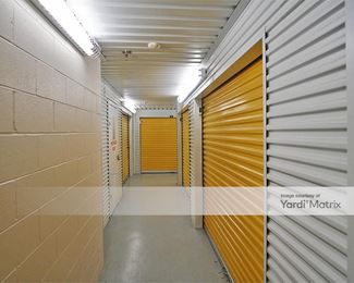 Photo 5 of Extra Space Storage - 3830 North Bailey Bridge Road, Midlothian, VA