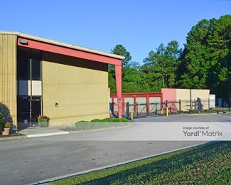 Photo 3 of Bermuda Self Storage - 10500 Jefferson Davis Hwy, Richmond, VA