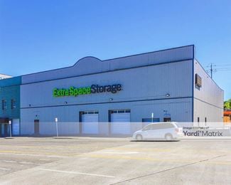Photo 1 of Extra Space Storage - 216 Puyallup Avenue, Tacoma, WA