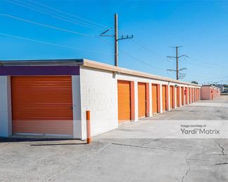 Photo 2 of Public Storage - 612 Village Drive, Virginia Beach, VA