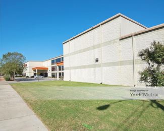 Photo 4 of Public Storage - 5684 Haden Road, Virginia Beach, VA