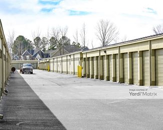 Photo 4 of StorageMart - 3212 Dam Neck Road, Virginia Beach, VA