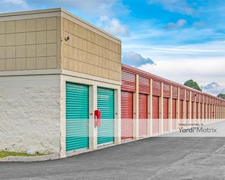 Photo 2 of Extra Space Storage - 1141 West Pembroke Avenue, Hampton, VA