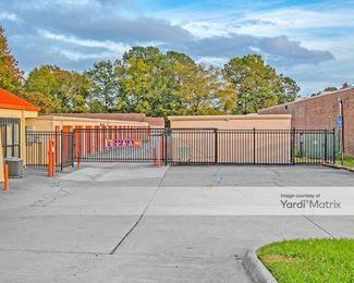Photo 2 of Public Storage - 770 J Clyde Morris Blvd, Newport News, VA