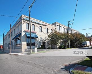 Photo 1 of AAAA Self Storage - 110 East 22nd Road, Norfolk, VA