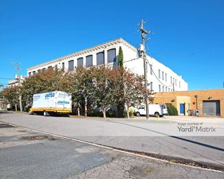 Photo 2 of AAAA Self Storage - 110 East 22nd Road, Norfolk, VA