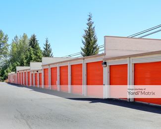 Photo 4 of Public Storage - 3075 SE Tualatin Valley Hwy, Hillsboro, OR