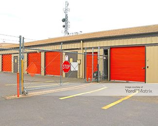 Photo 2 of Stor-Room Mini Storage - 4534 SE 17th Avenue, Portland, OR