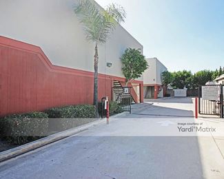 Photo 4 of Security Public Storage - 13650 Imperial Hwy, Santa Fe Springs, CA