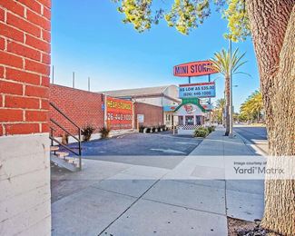 Photo 2 of Extra Space Storage - 686 South Arroyo Pkwy, Pasadena, CA