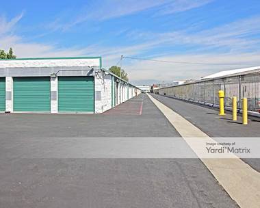 Storage Units for Rent available at 11701 Slauson Avenue, Santa Fe Springs, CA 90670