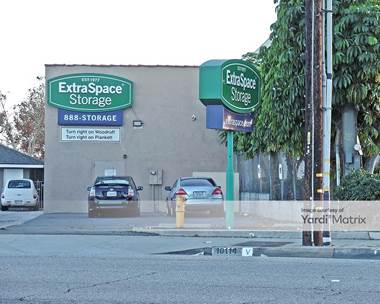 Storage Units for Rent available at 17701 Ibbetson Avenue, Bellflower, CA 90706