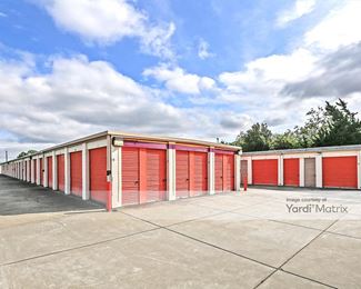 Photo 2 of Public Storage - 2500 Santa Rita Road, Pleasanton, CA