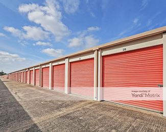Photo 3 of Public Storage - 2500 Santa Rita Road, Pleasanton, CA
