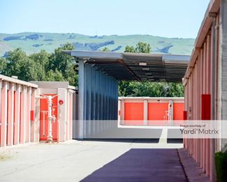 Photo 3 of Public Storage - 37444 Cedar Blvd, Newark, CA