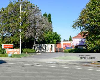 Storage Units for Rent available at 4555 Peralta Blvd, Fremont, CA 94536