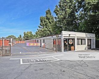 Photo 1 of Public Storage - 990 Beck Avenue, Fairfield, CA