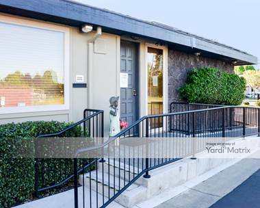 Storage Units for Rent available at 325 Mowry Avenue, Fremont, CA 94536