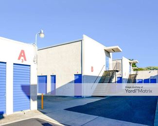 Photo 4 of SecureSpace Self Storage - 325 Mowry Avenue, Fremont, CA