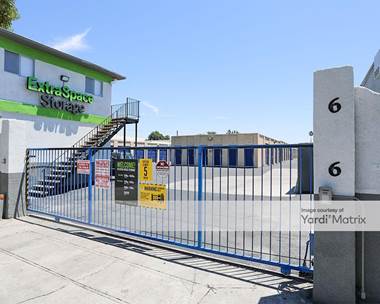 Storage Units for Rent available at 6836 Canby Avenue, Reseda, CA 91335