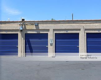 Photo 6 of Extra Space Storage - 6836 Canby Avenue, Reseda, CA