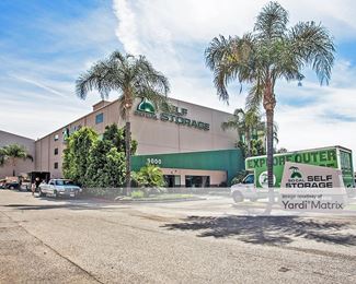 Photo 1 of SoCal Self Storage - 9000 Corbin Avenue, Northridge, CA