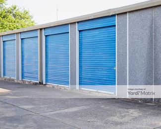 Photo 4 of Oak Hill Mini Warehouse - 5100 Roadrunner Lane, Austin, TX