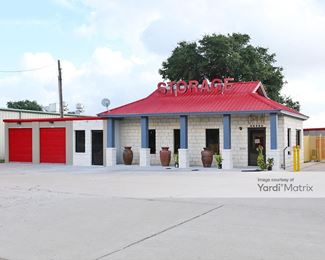 Photo 2 of RightSpace Storage - 21012 State Highway 71, Spicewood, TX