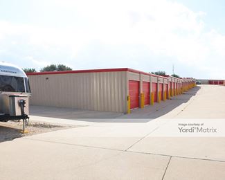 Photo 5 of RightSpace Storage - 21012 State Highway 71, Spicewood, TX
