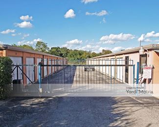 Photo 2 of Northwest Storage - 1211 Northwest Blvd, Georgetown, TX