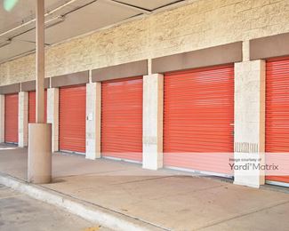 Photo 2 of Public Storage - 5220 West Highway 290, Austin, TX