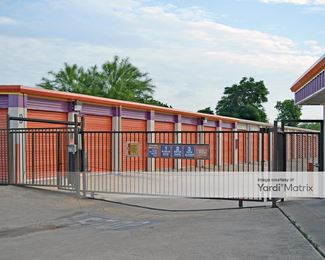 Photo 3 of Public Storage - 5016 East Ben White Blvd, Austin, TX