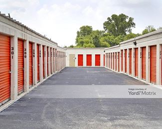 Photo 3 of Public Storage - 7200 South 1st Street, Austin, TX