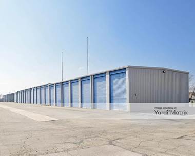 Storage Units for Rent available at 2830 South A W Grimes Blvd, Round Rock, TX 78664