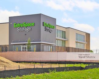 Photo 3 of Public Storage - 140 East Sonny Drive, Leander, TX