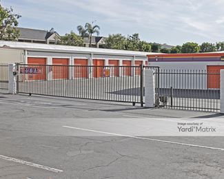 Photo 2 of Public Storage - 1781 Industrial Park Avenue, Redlands, CA